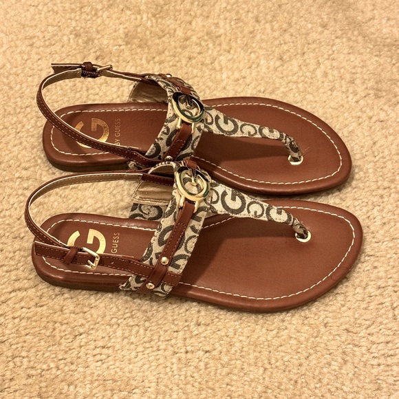 NIB G by Guess Women’s Lester Sandals Size 6M - Picture 4 of 10
